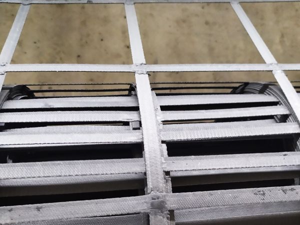 鋼塑土工格柵